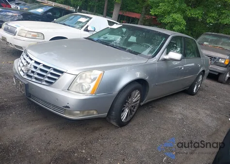 2008 Cadillac Dts 1Sd z USA, uszkodzony, nr VIN 1G6KD57Y38U131341
